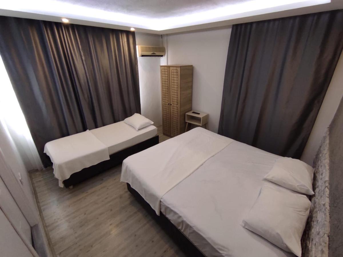 1989 Hotel Sebat Çeşme Zewnętrze zdjęcie