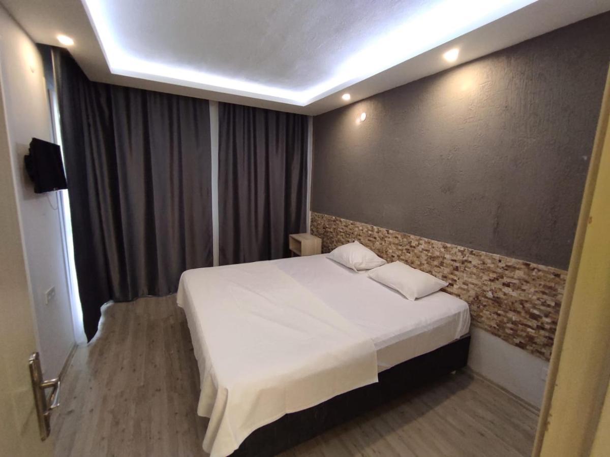 1989 Hotel Sebat Çeşme Zewnętrze zdjęcie