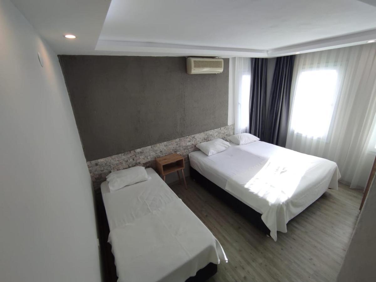 1989 Hotel Sebat Çeşme Zewnętrze zdjęcie