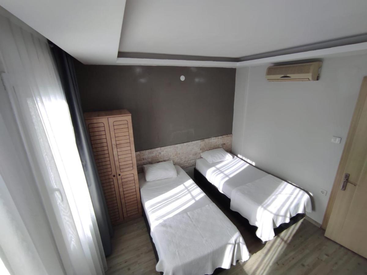 1989 Hotel Sebat Çeşme Zewnętrze zdjęcie